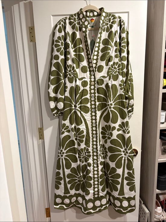 FARM Rio Dresses & Skirts - FARM Rio Palermo Buttoned Puff Sleeve Maxi Dress size Medium NWT